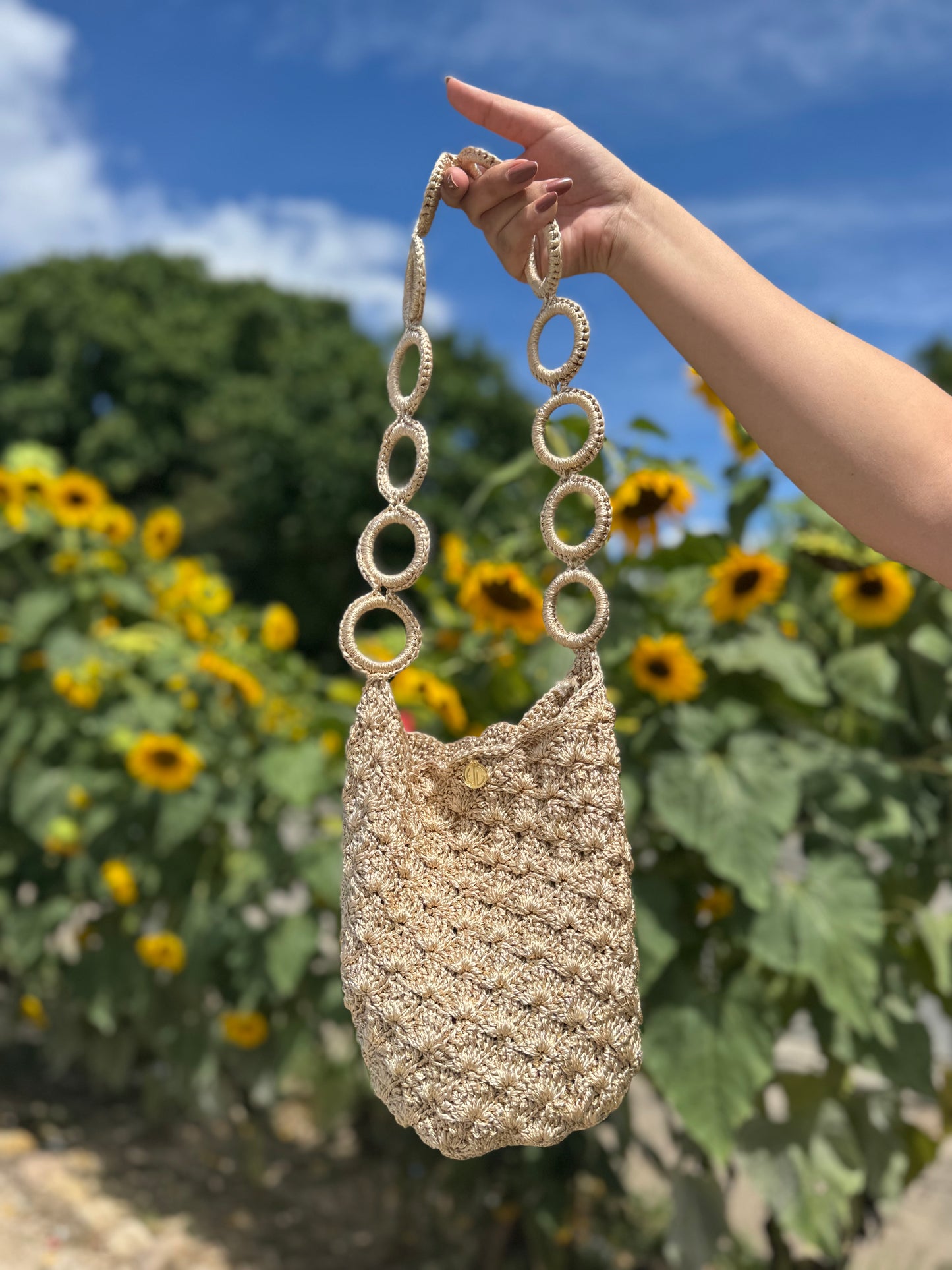 MOCHILA ALUNA DORADO