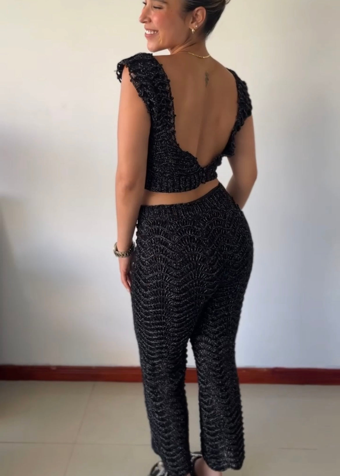 OLAS NEGRO TOP