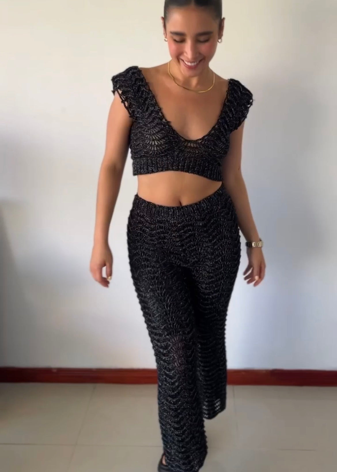 OLAS NEGRO TOP